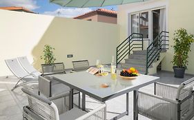 Apartamento Do Carmo By An Island Apart
