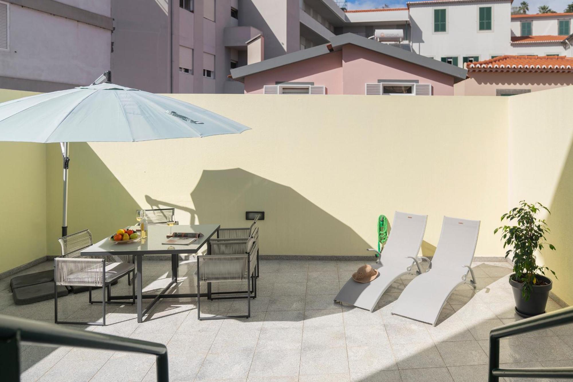 Apartamento Do Carmo By An Island Apart Funchal  Esterno foto