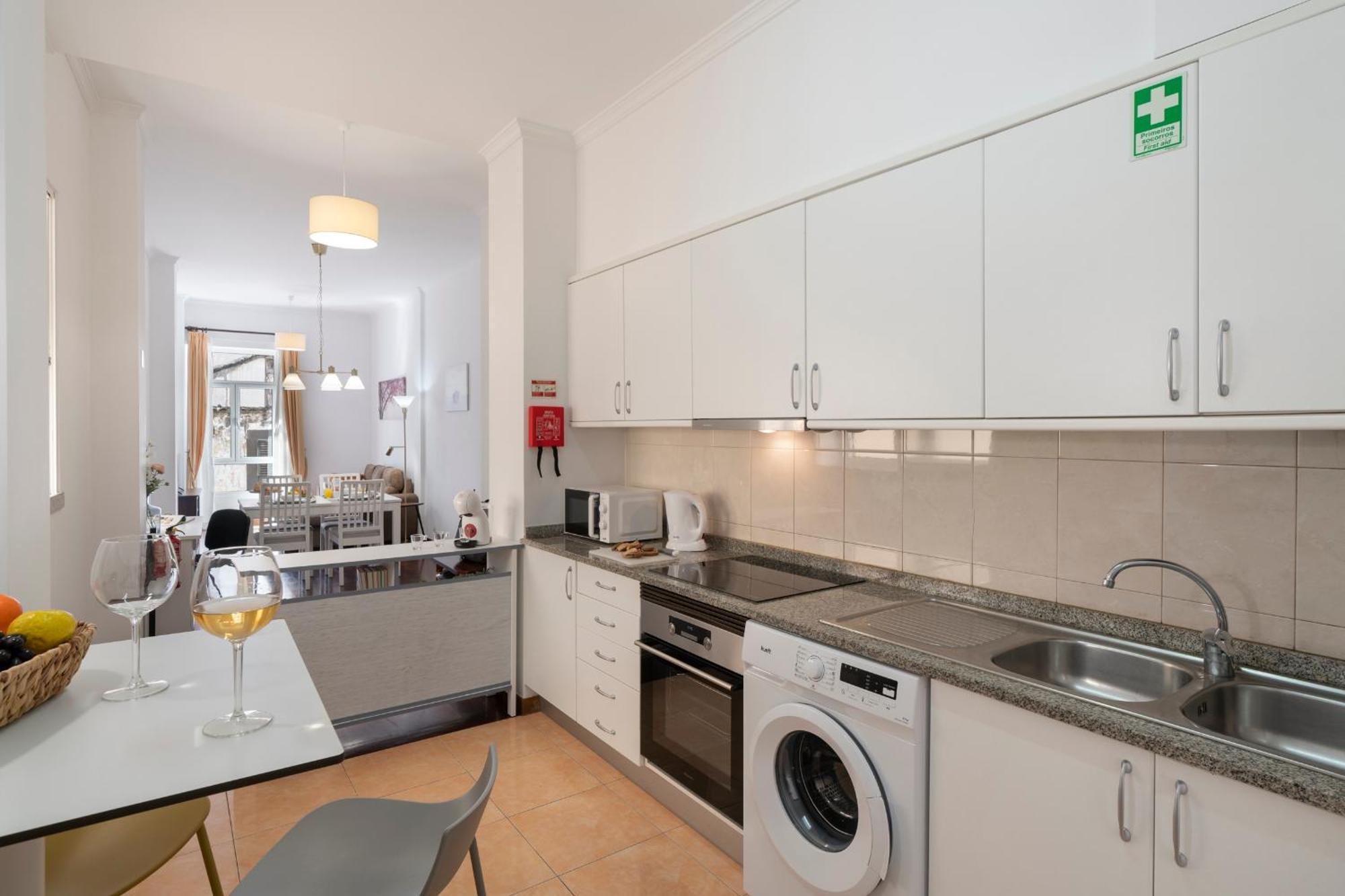Apartamento Do Carmo By An Island Apart Funchal  Esterno foto