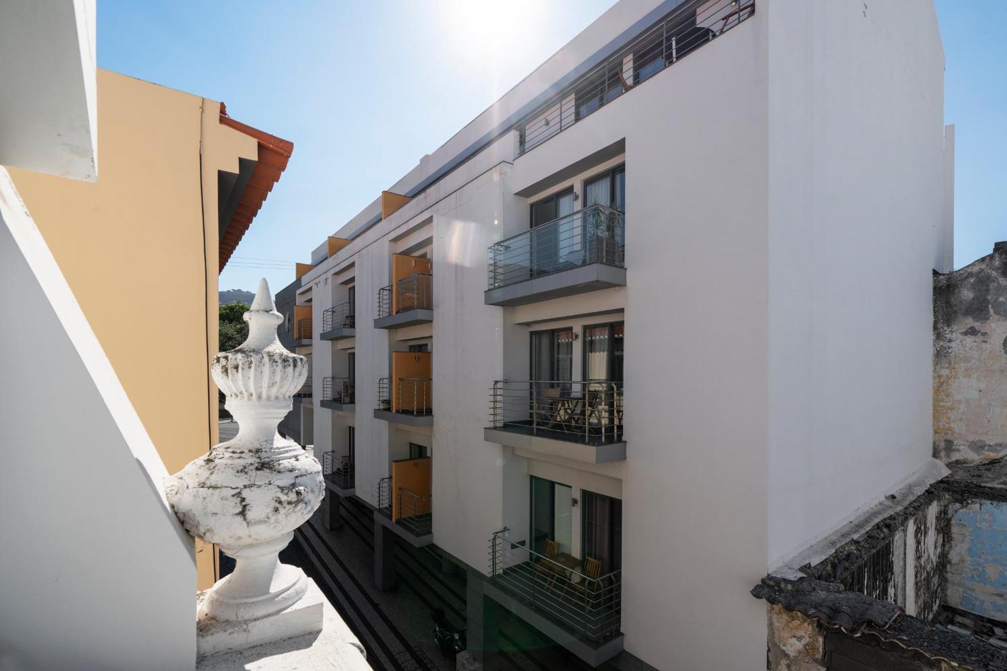 Apartamento Do Carmo By An Island Apart Funchal  Esterno foto